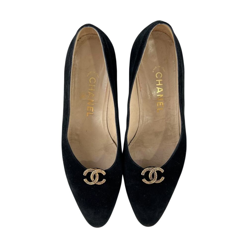 Chanel Vintage CC Suede Heels - Picture 3 of 14
